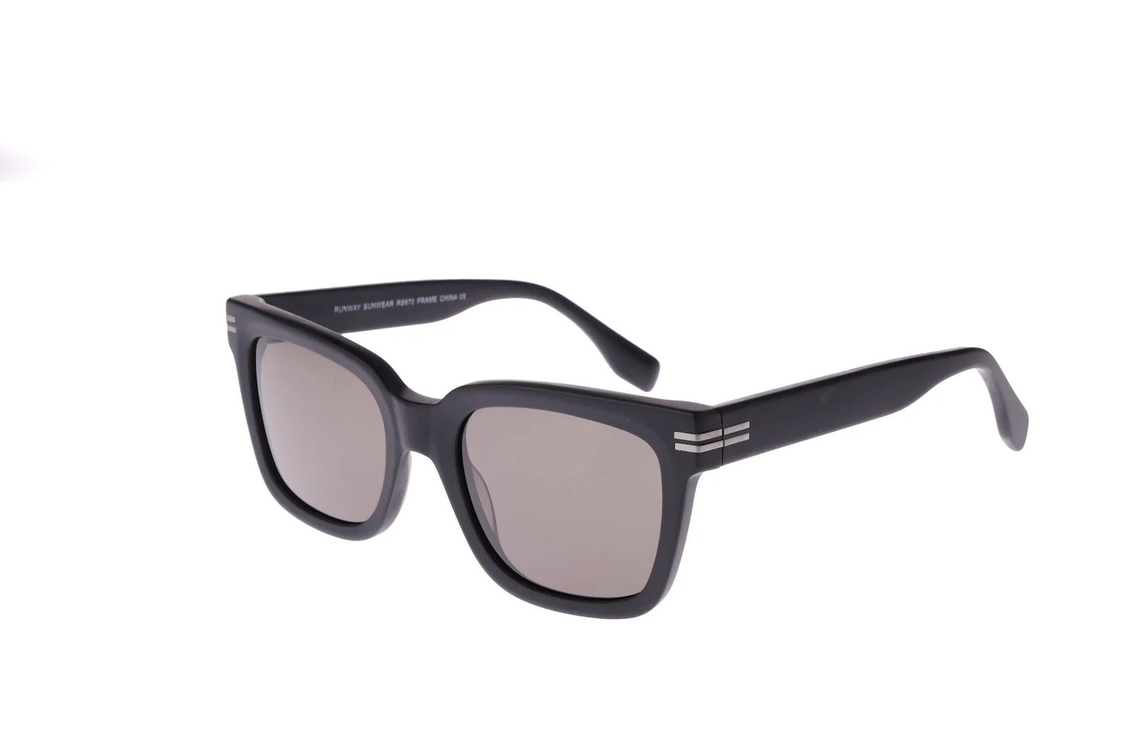 RS670 - Image 2